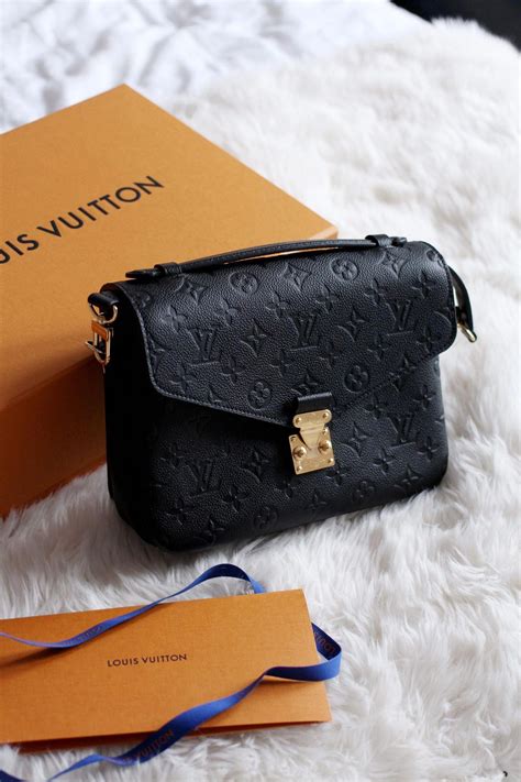 louis vuitton pochette metis price|louis vuitton pochette monogram.